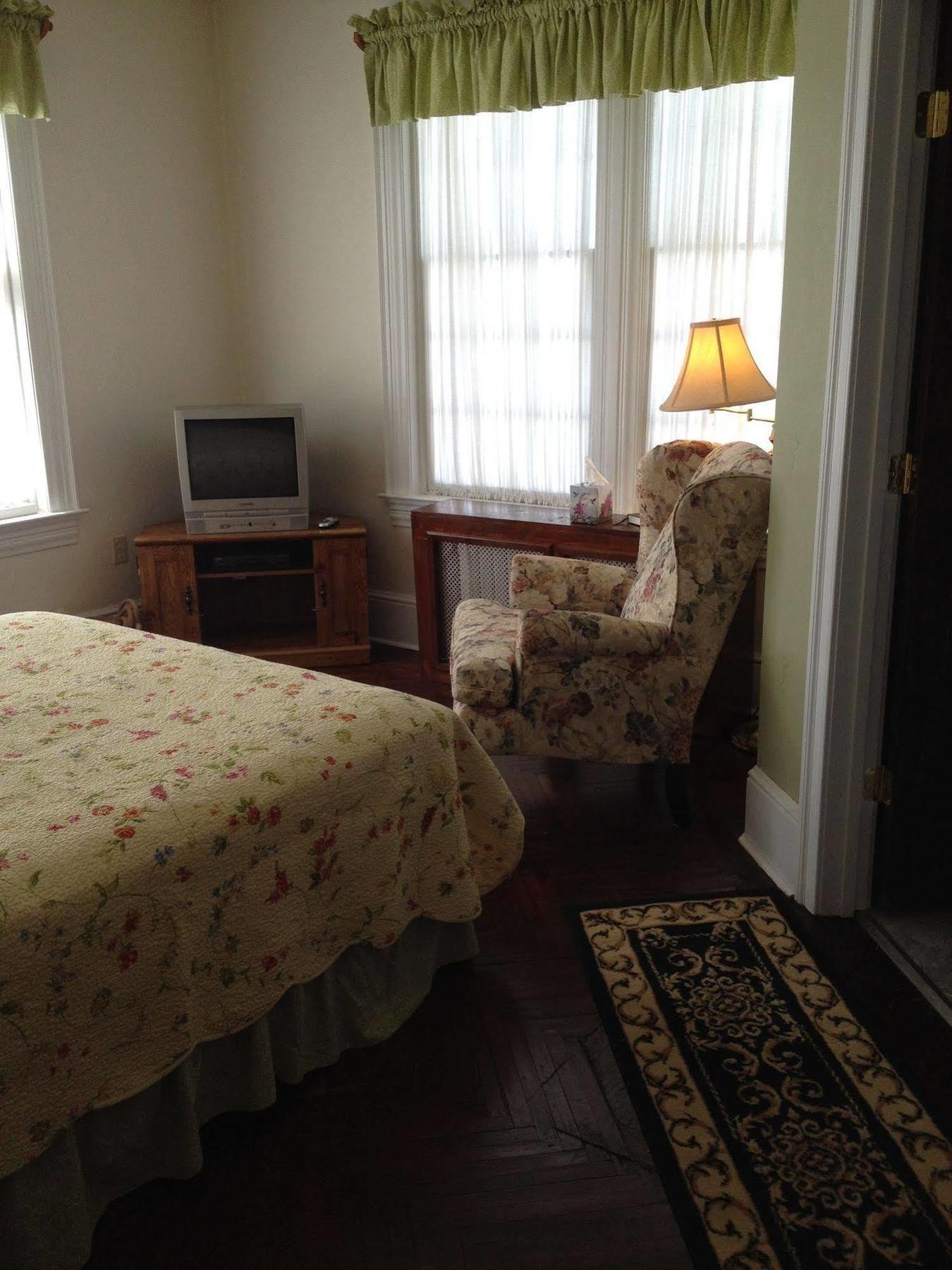 Red Lion Bed & Breakfast Exterior foto